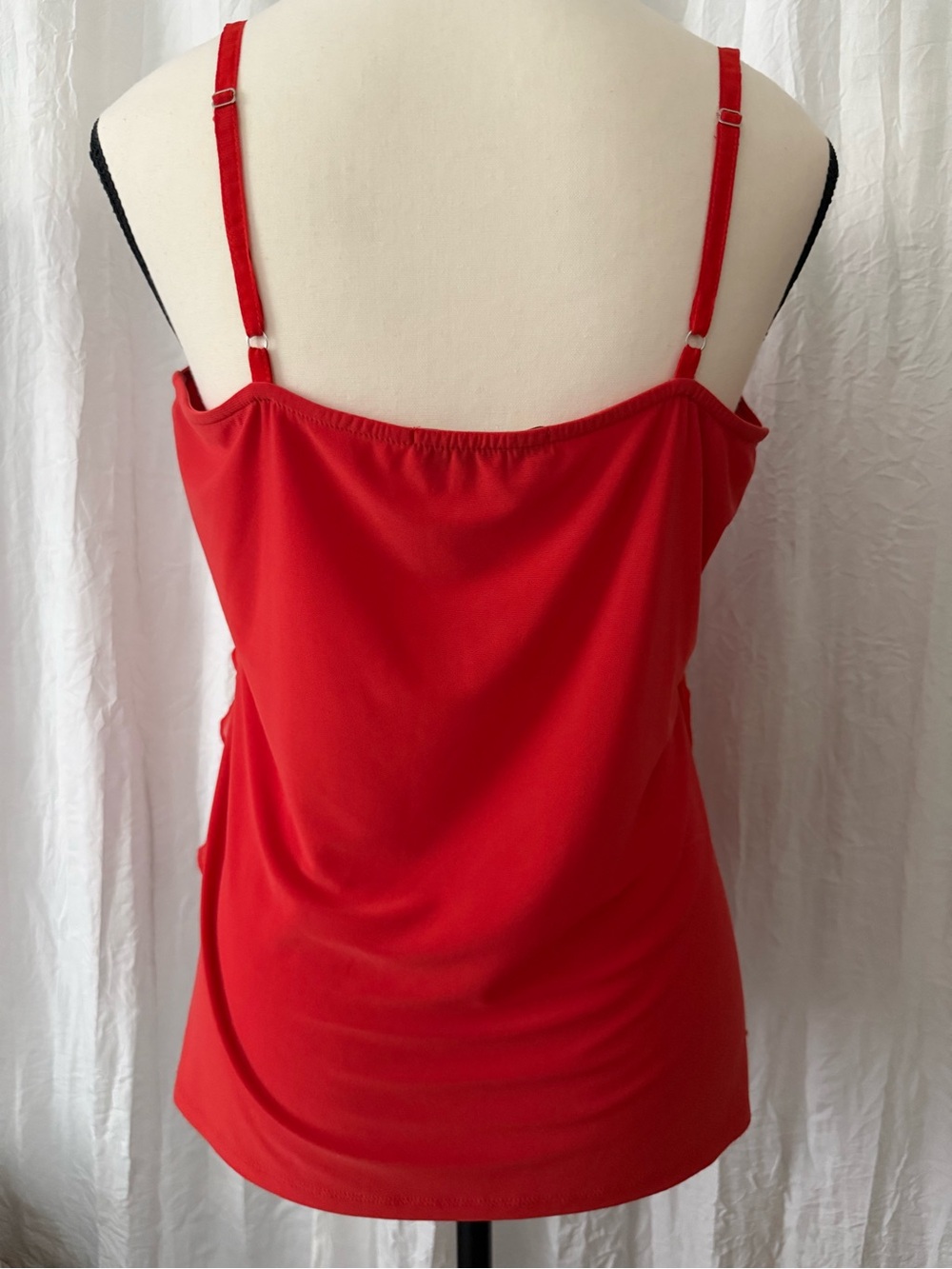 WHBM White House Black Market Coral Red Tiered Ruffle Chiffon Cami Top Small - Picture 2 of 8